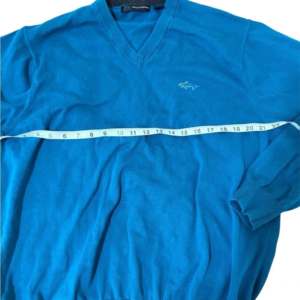 Greg Norman Collection Men's Blue V-Neck Sweater